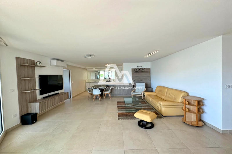 Appartement - 100 m² - 4 pièces