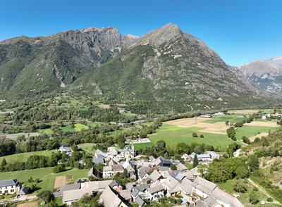 Maison - 64 m² - 5 pièces