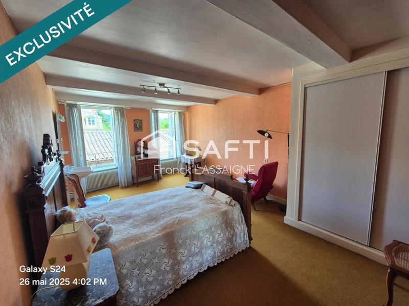 Maison - 152 m² - 7 pièces