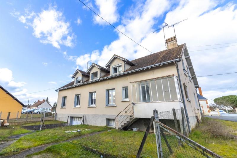 Maison - 228 m² - 12 pièces