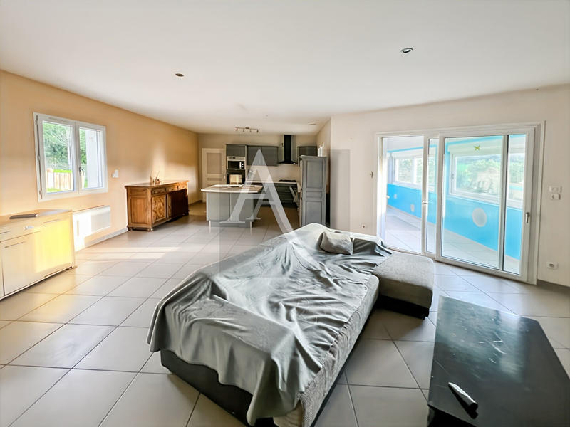 Maison - 104 m² - 5 pièces