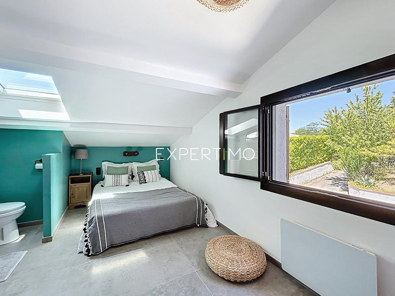 Maison - 195 m² - 6 pièces