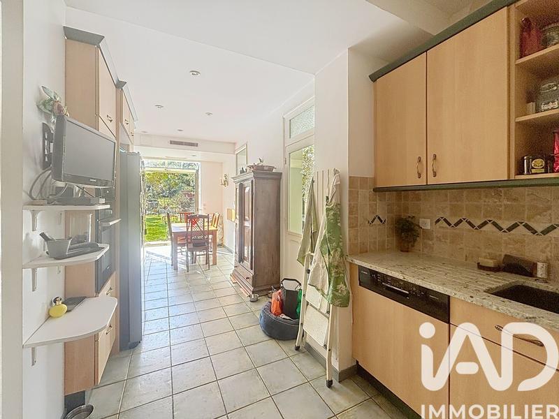 Maison - 200 m² - 6 pièces