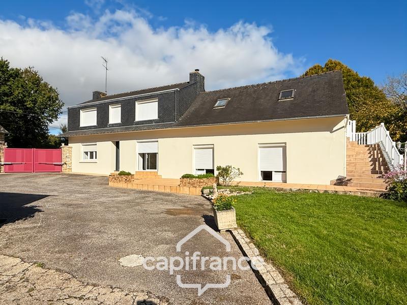 Maison - 193 m² - 9 pièces