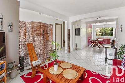 Maison - 141 m² - 7 pièces