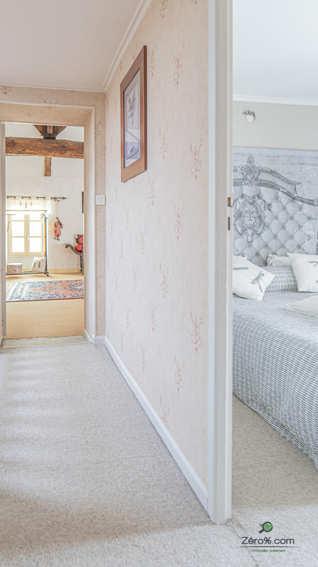 Maison - 320 m² - 9 pièces