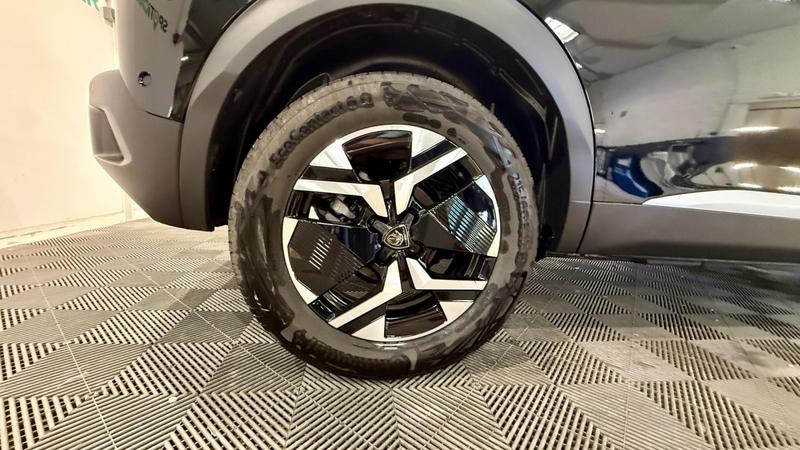 Peugeot 2008 II Hybrid 136 e-Dcs6 Allure + 2320 € d'Options