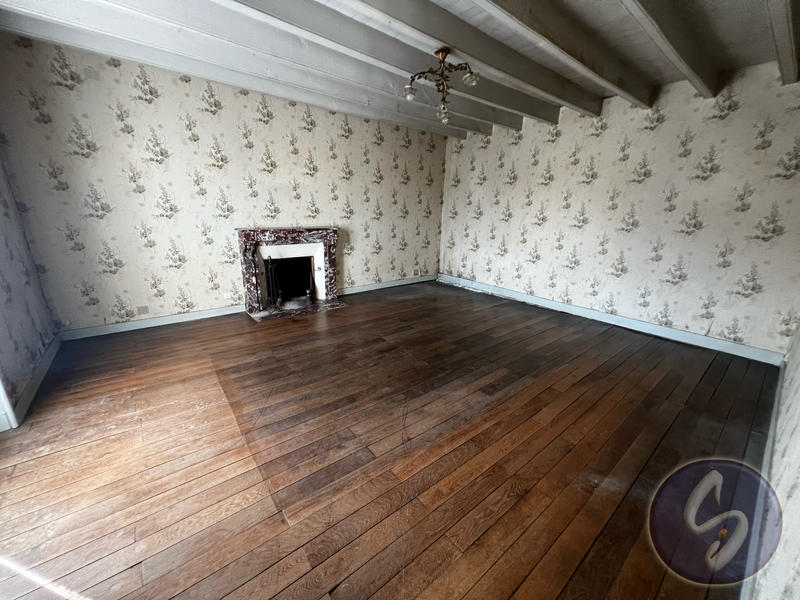 Maison - 111 m² - 5 pièces