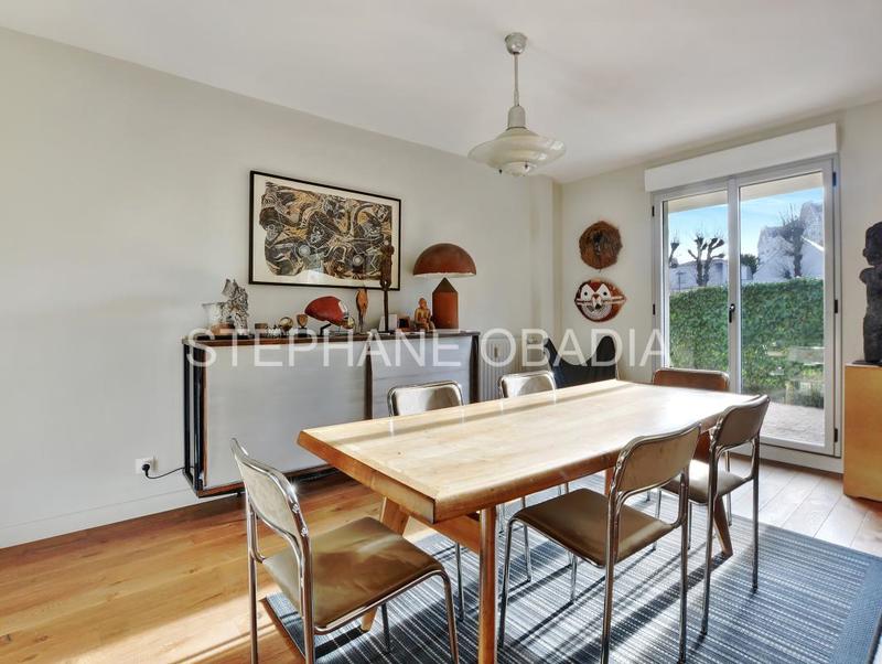 Appartement - 99 m² - 3 pièces