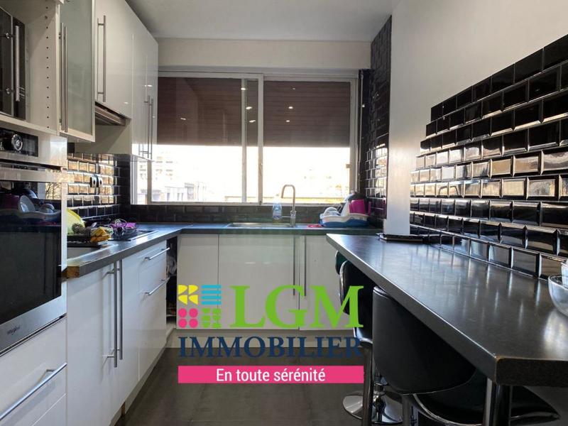 Appartement - 107 m² - 5 pièces