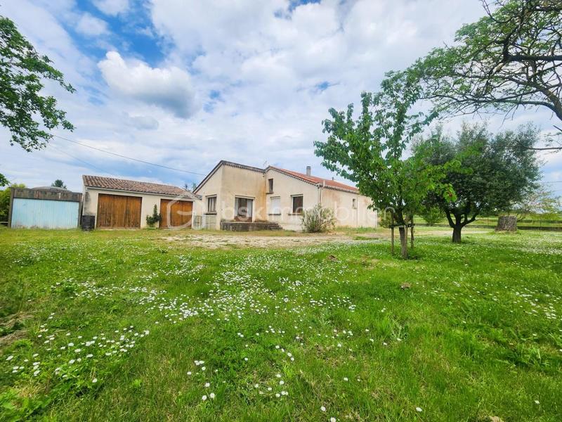 Maison traditionnelle - 114 m² - 5 pièces