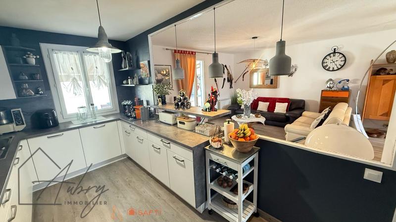 Maison - 91 m² - 4 pièces