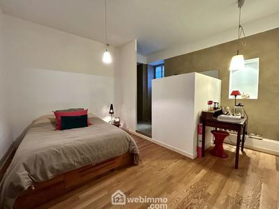 Appartement - 138 m² - 5 pièces