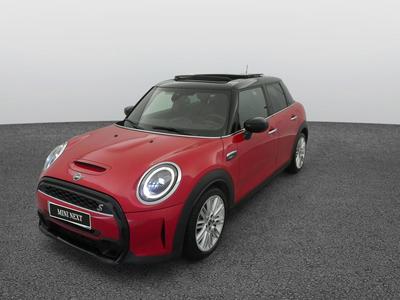Mini 5 portes Hatch F55 Lci II Cooper s 178 ch Finition Camden