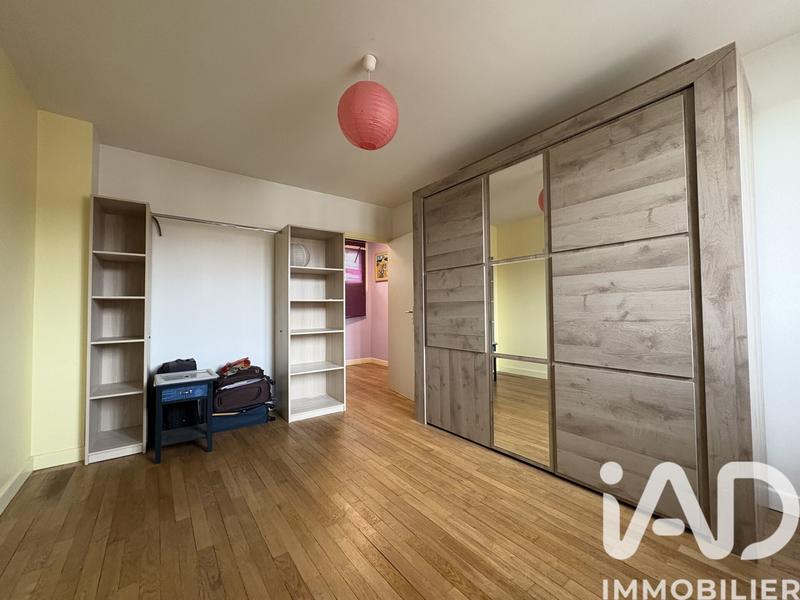 Maison - 111 m² - 4 pièces