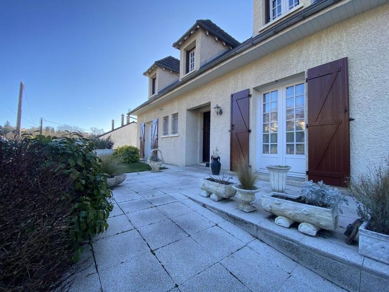 Maison - 162 m² - 7 pièces