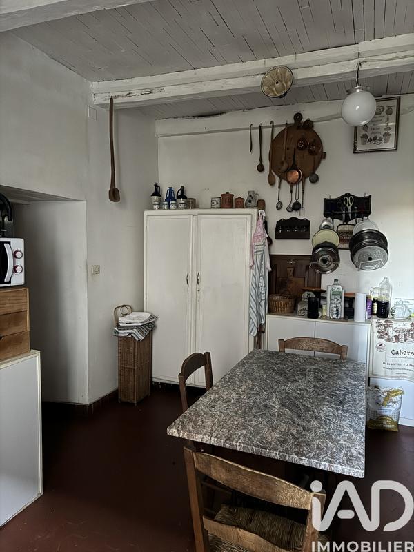 Maison - 210 m² - 10 pièces