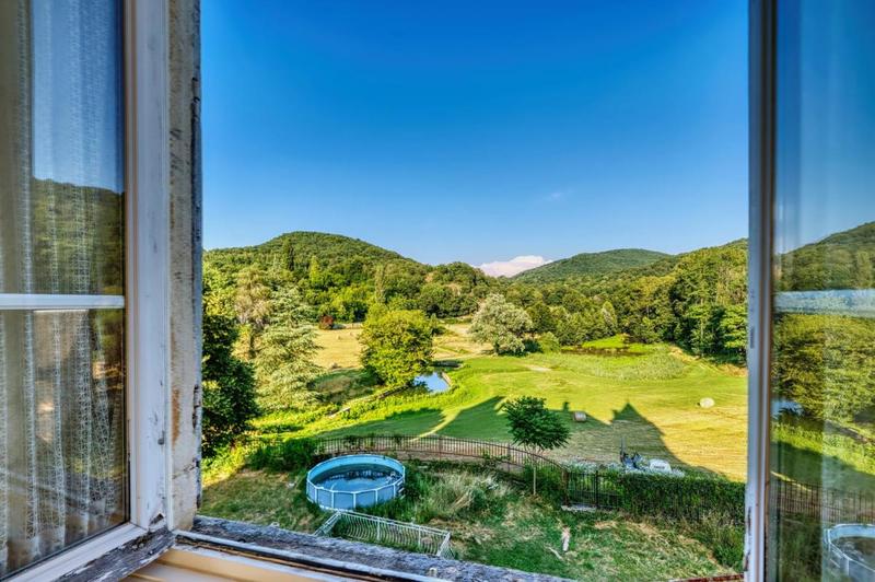 Château - 460 m² - 14 pièces