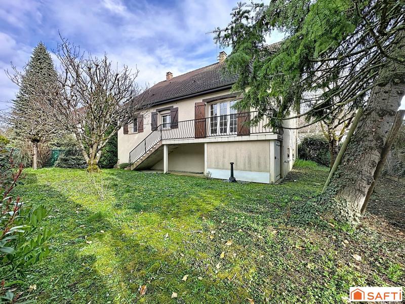Maison - 122 m² - 5 pièces