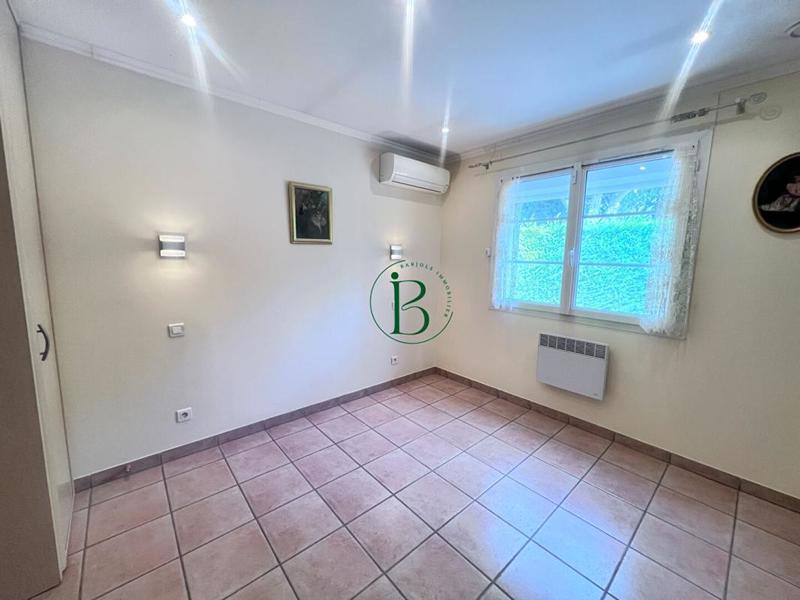 Villa - 92 m² - 5 pièces