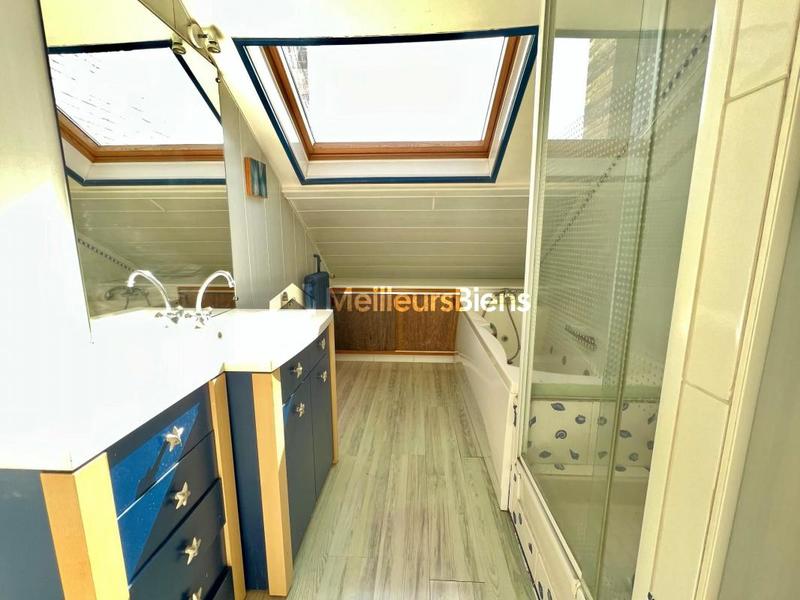 Appartement - 70 m² - 3 pièces