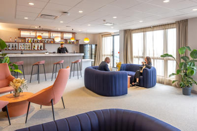 SevenBistro - Gourmet &amp; Wine