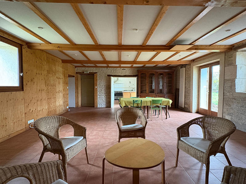 Maison - 163 m² - 6 pièces