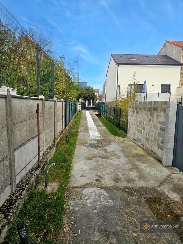 Maison - 106 m² - 4 pièces