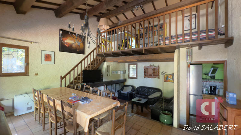 Maison - 86 m² - 4 pièces