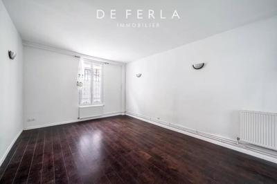 Studio - 30 m² - 1 pièce