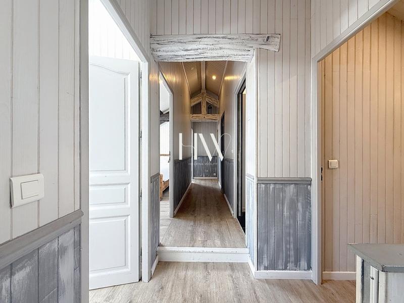 Maison en pierre - 310 m² - 10 pièces