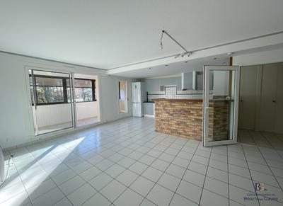 Appartement - 67 m² - 3 pièces