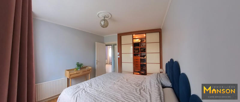 Maison - 158 m² - 7 pièces