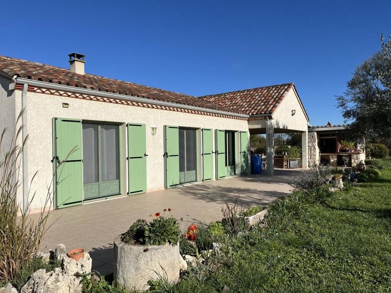 Villa - 229 m² - 5 pièces