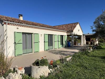 Villa - 229 m² - 5 pièces