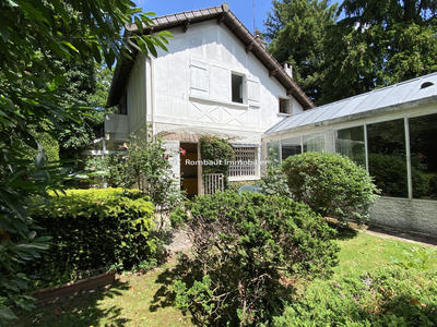 Maison - 142 m² - 6 pièces