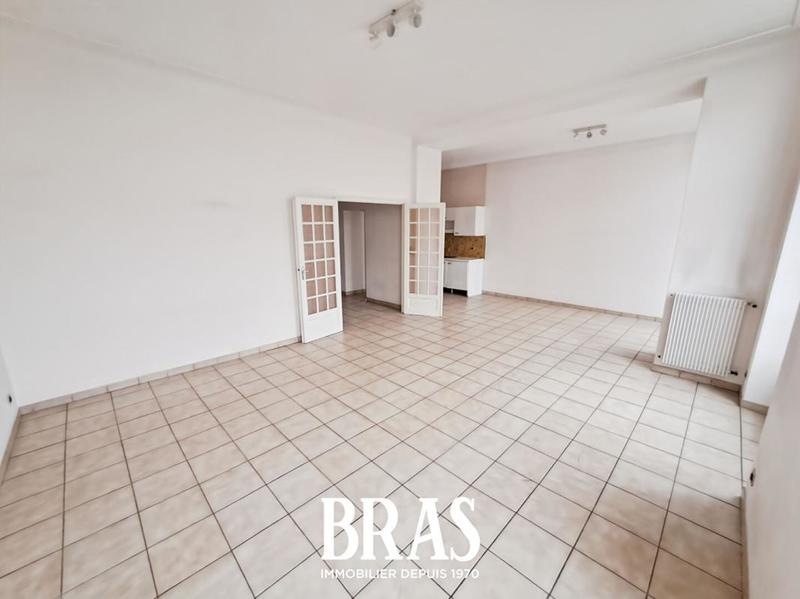 Appartement - 98 m² - 3 pièces