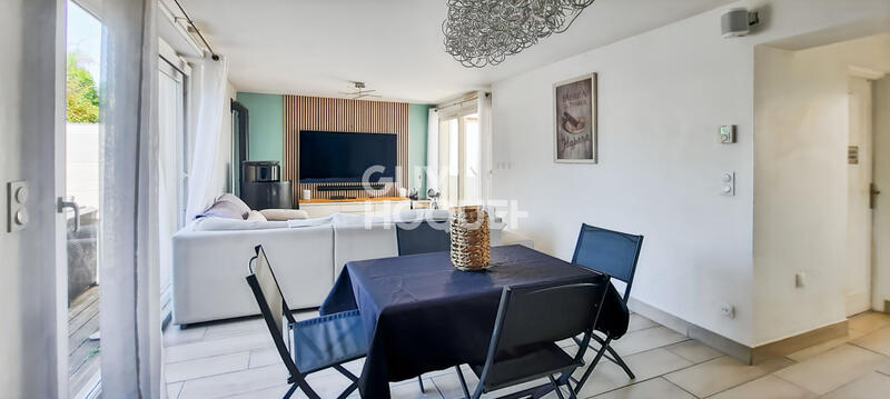 Maison - 88 m² - 5 pièces