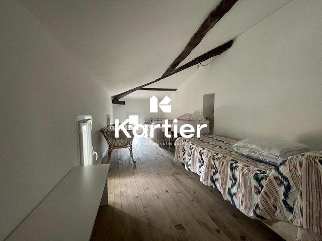 Maison ancienne - 200 m² - 9 pièces