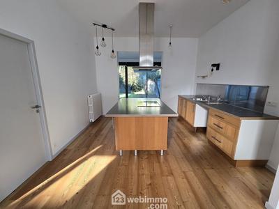 Maison - 139 m² - 5 pièces