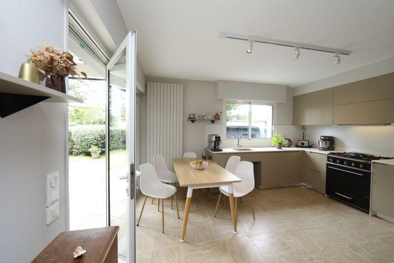 Villa - 270 m² - 7 pièces