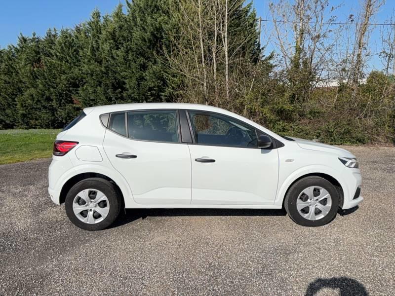 Dacia Sandero SCe 65 Essential