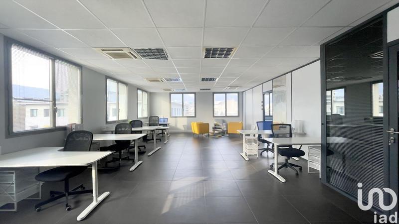 Local commercial - 117 m²