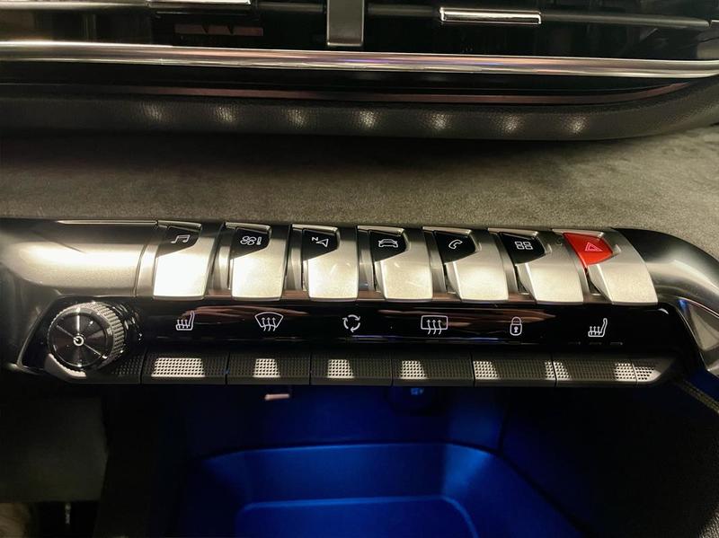 Peugeot 5008 II (2) 1.5 Bluehdi 130 Eat8 - 36 900