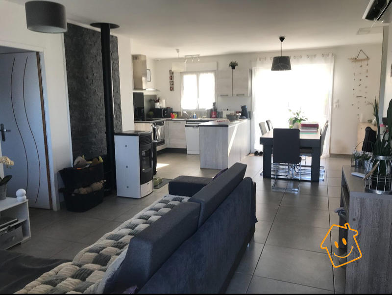 Maison contemporaine - 106 m² - 7 pièces