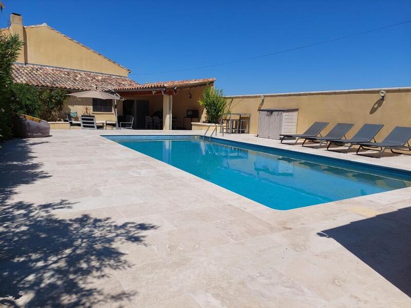 Maison - 200 m² - 5 pièces