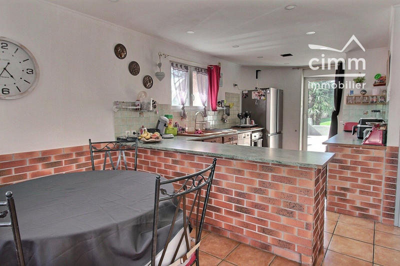 Maison - 209 m² - 8 pièces