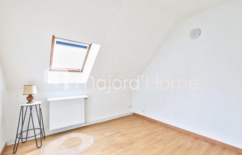 Maison traditionnelle - 80 m² - 4 pièces