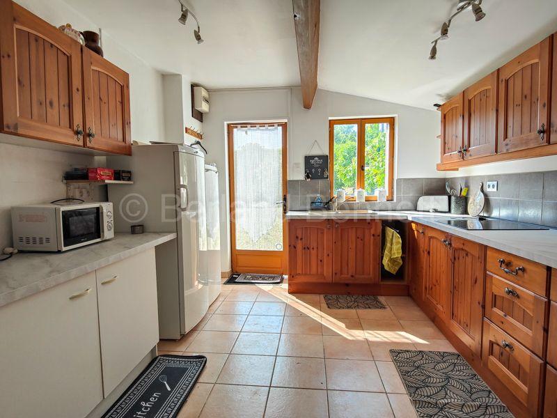 Maison - 211 m² - 9 pièces