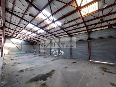 Entrepôt - 5 100 m²